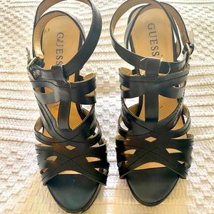 Black leather Guess sandal  heels, size 8